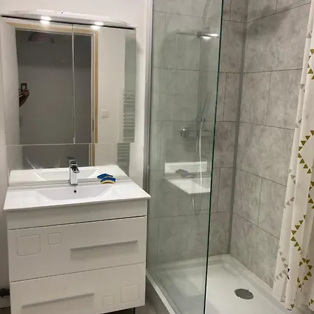 F2 Meuble Apartment